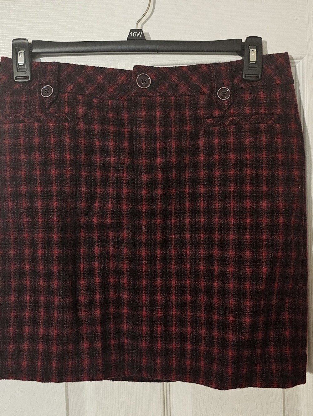 Eddie Bauer Red And Black Petite Short Skirt